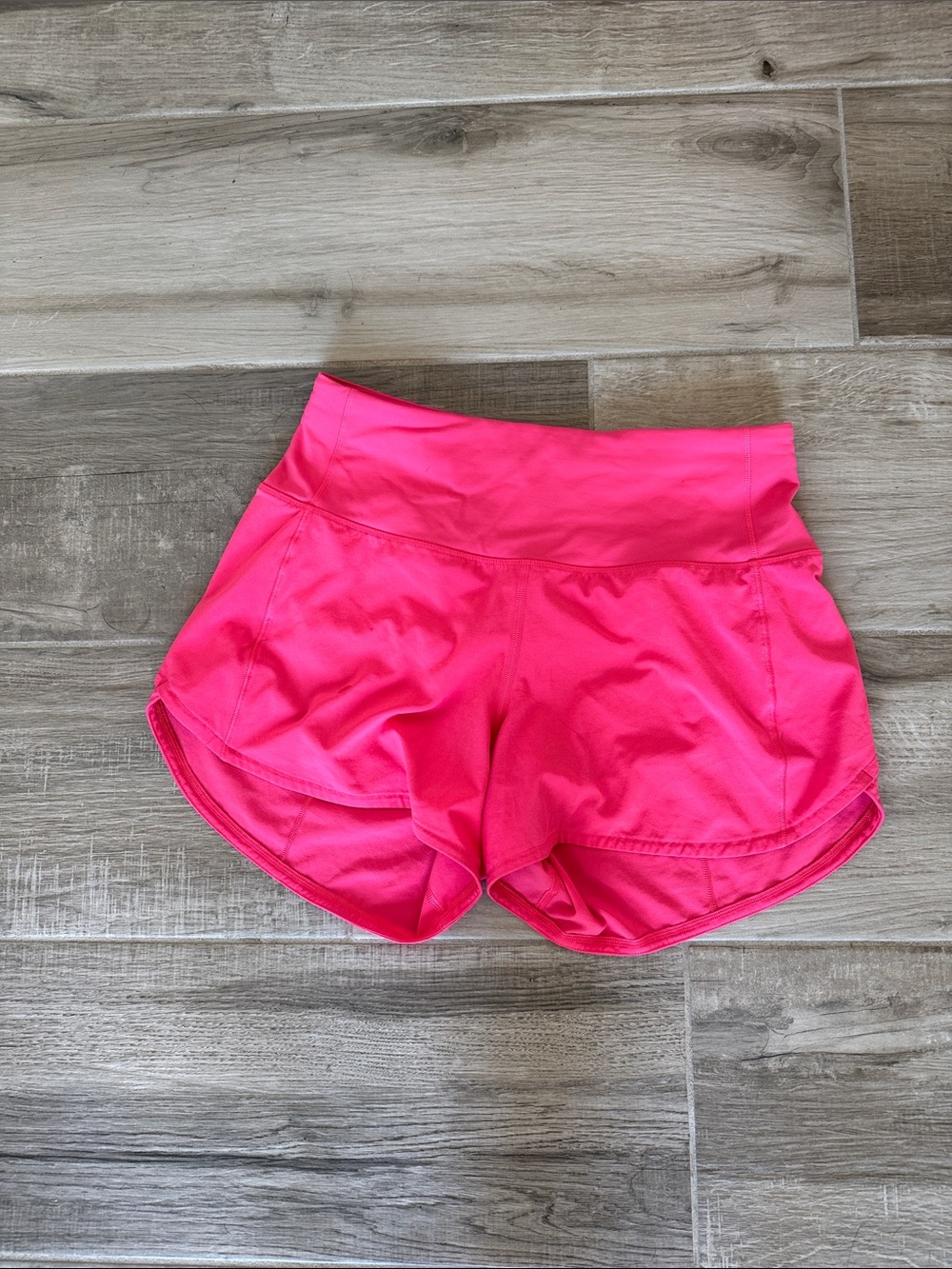 Lululemon 4 Speed Up shorts